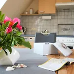 Steffchen - Zwei Ferienwohnungen Fuer Bis Zu 5 Personen Mit Garten In Ruhiger Lage Pruchten